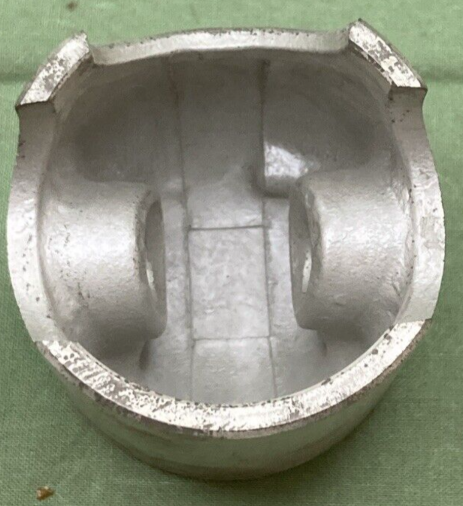 NEW GENUINE YAMAHA 4V1-11630-30 PISTON  KIT 3RD FOR YZ80H