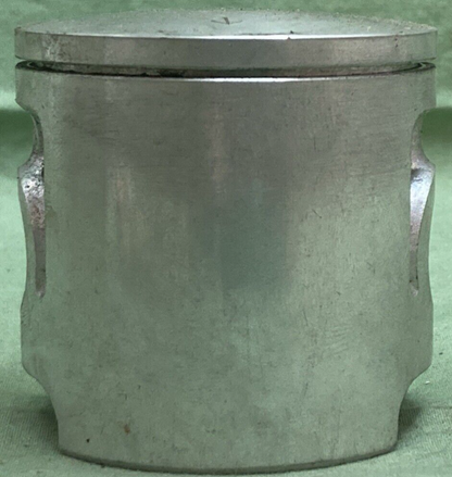 NEW GENUINE YAMAHA 4V2-11630-30 PISTON KIT 3RD O/S FOR YZ125H