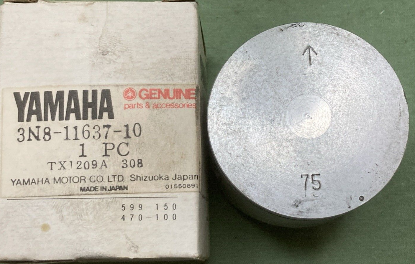 NEW GENUINE YAMAHA 4V2-11630-30 PISTON KIT 3RD O/S FOR YZ125H