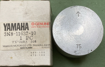 NEW GENUINE YAMAHA 4V2-11630-30 PISTON KIT 3RD O/S FOR YZ125H