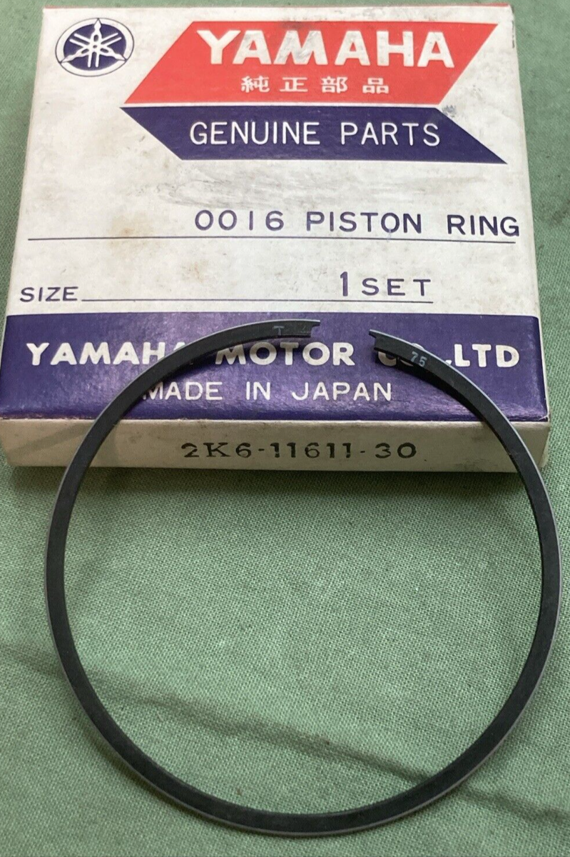 NEW GENUINE YAMAHA 4V2-11630-30 PISTON KIT 3RD O/S FOR YZ125H
