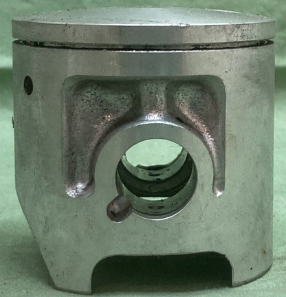 NEW GENUINE YAMAHA 4V2-11630-30 PISTON KIT 3RD O/S FOR YZ125H