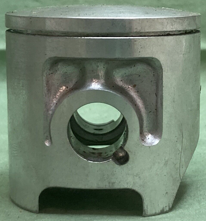 NEW GENUINE YAMAHA 4V2-11630-30 PISTON KIT 3RD O/S FOR YZ125H