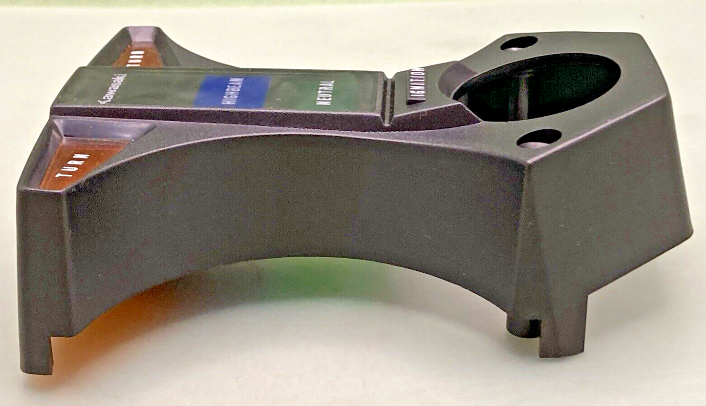 NEW GENUINE KAWASAKI 25023-1008 UPPER PILOT BOX COVERR