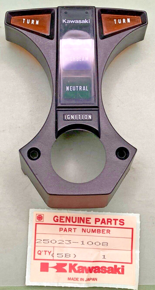 NEW GENUINE KAWASAKI 25023-1008 UPPER PILOT BOX COVERR