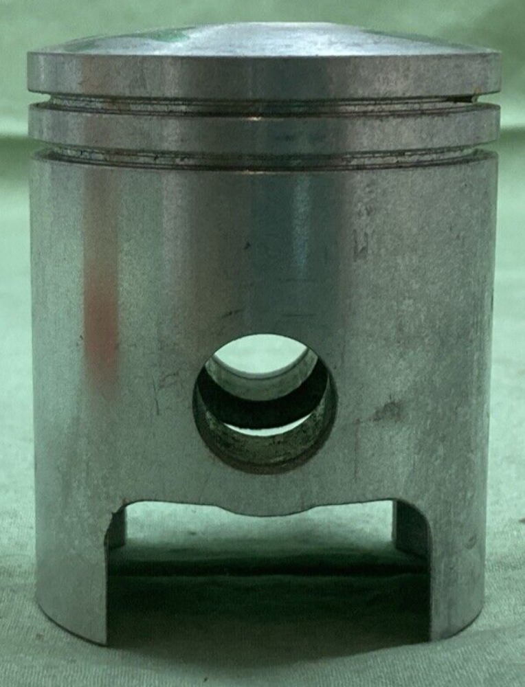 NEW GENUINE YAMAHA 276-11636-00 PISTON