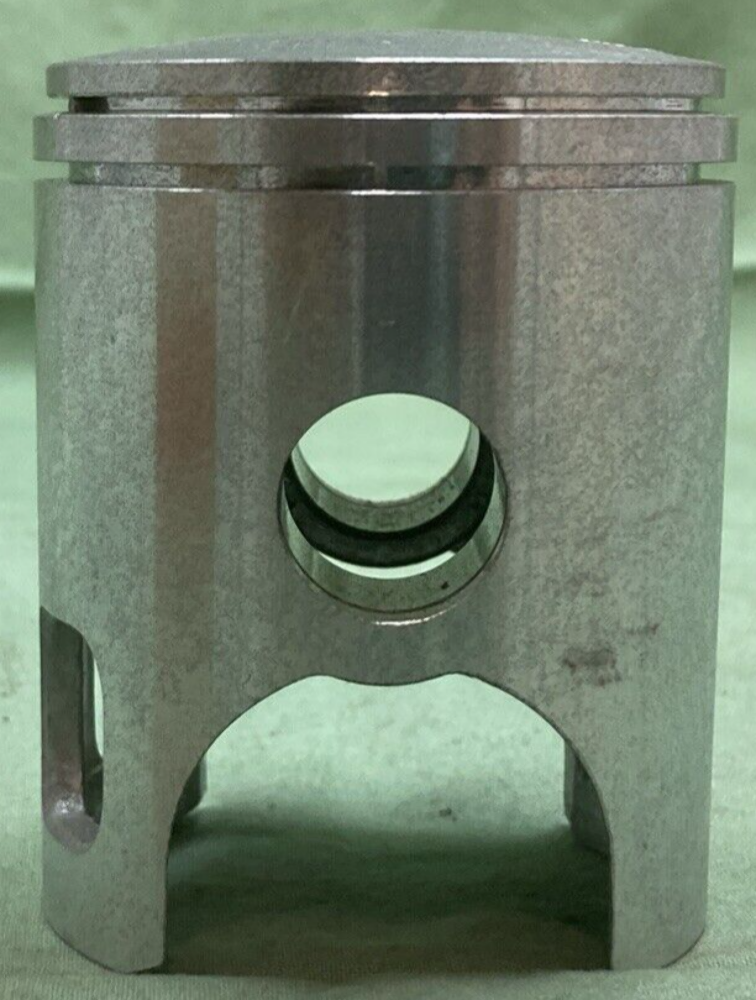 NEW GENUINE YAMAHA 361-11636-02 PISTON