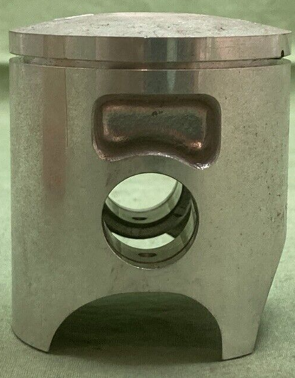 NEW GENUINE YAMAHA 329-11631-00-96 PISTON FOR TD3