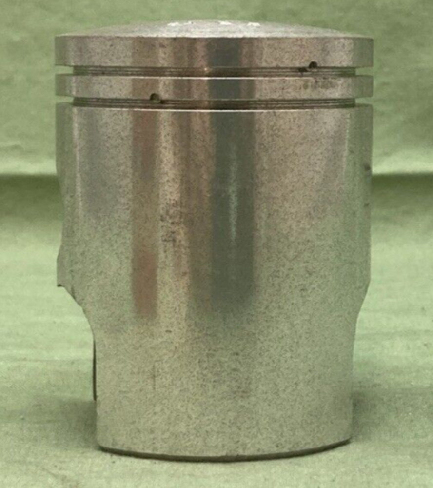 NEW GENUINE YAMAHA 280-11635-00 PISTON