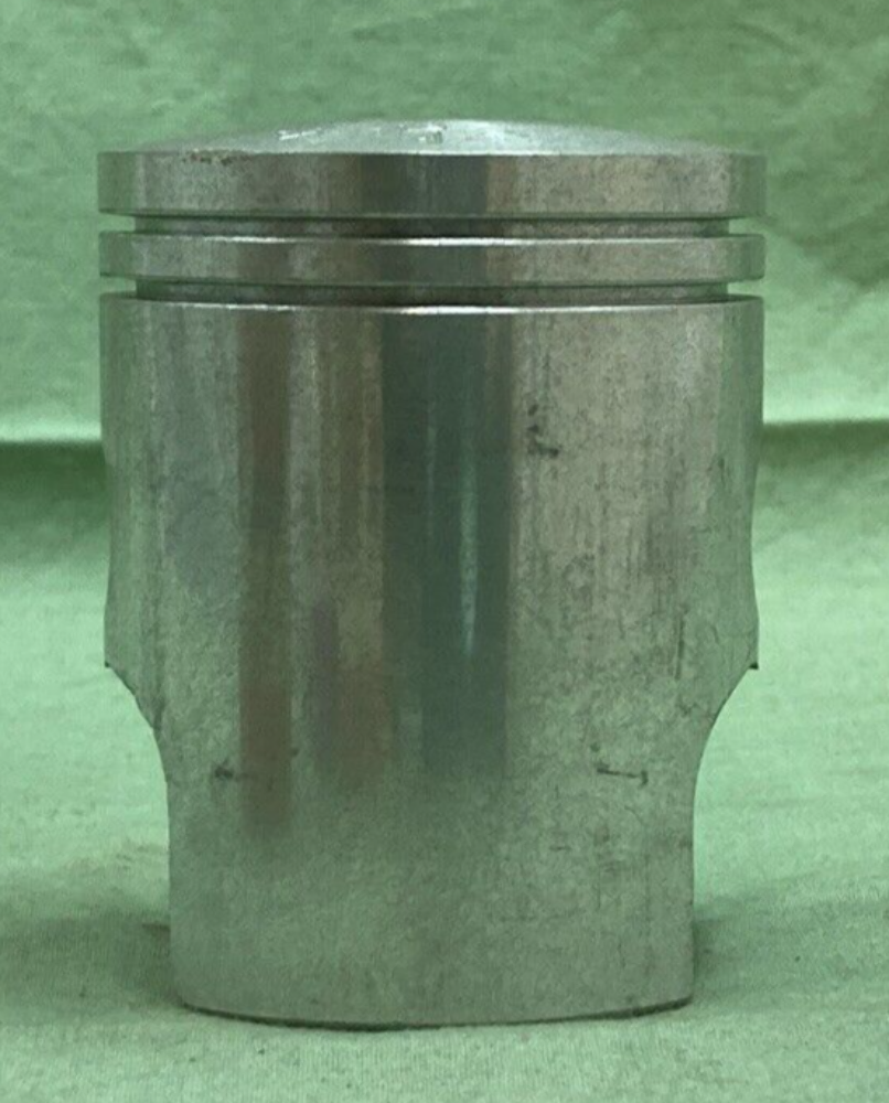 NEW GENUINE YAMAHA 280-11636-00 PISTON 2ND 0.50 O/S