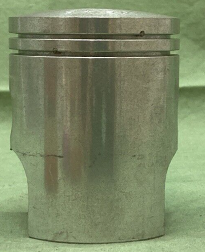 NEW GENUINE YAMAHA 280-11636-00 PISTON 2ND 0.50 O/S