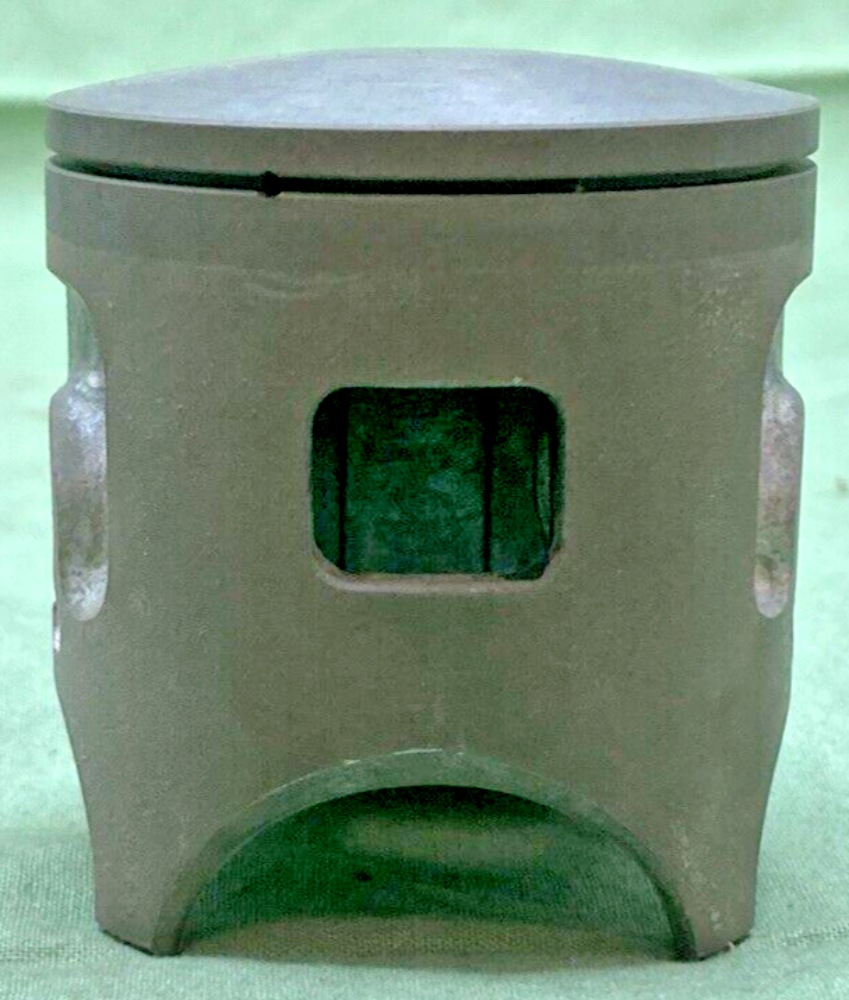 NEW GENUINE YAMAHA 39K-11636-00 PISTON 2ND 0.50 O/S