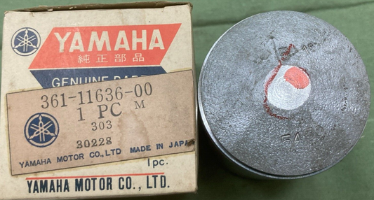 NEW GENUINE YAMAHA 361-11636-00 PISTON 2ND 0.50 O/S