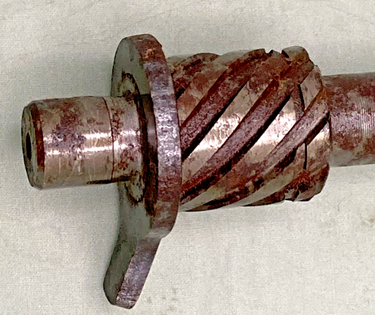 NEW GENUINE YAMAHA 363-15660-02 KICKSTARTER SHAFT KICK AXLE ASSY