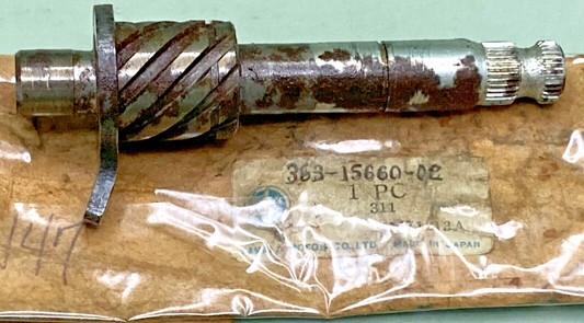 NEW GENUINE YAMAHA 363-15660-02 KICKSTARTER SHAFT KICK AXLE ASSY