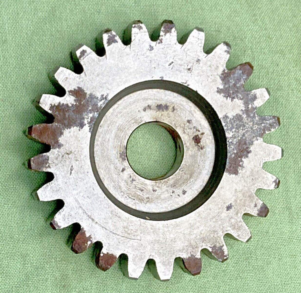 NEW GENUINE YAMAHA 353-15651-00 GEAR, KICK IDLE