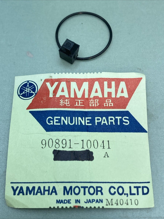 NEW GENUINE YAMAHA 90891-10041 Seal Crank Rd 001