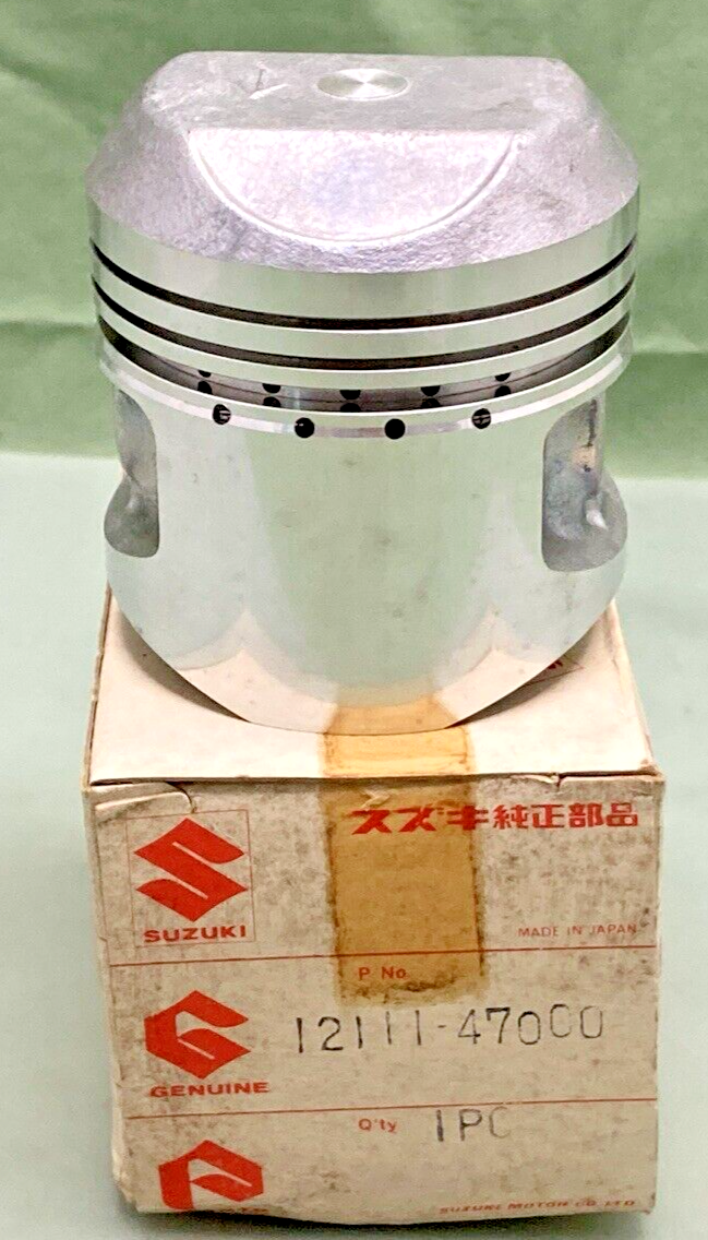 NEW GENUINE SUZUKI 12111-47000 PISTON