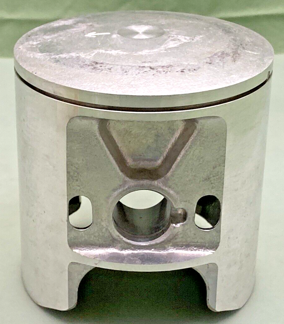 NEW GENUINE SUZUKI 12110-41211 PISTON