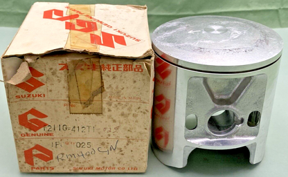 NEW GENUINE SUZUKI 12110-41211 PISTON