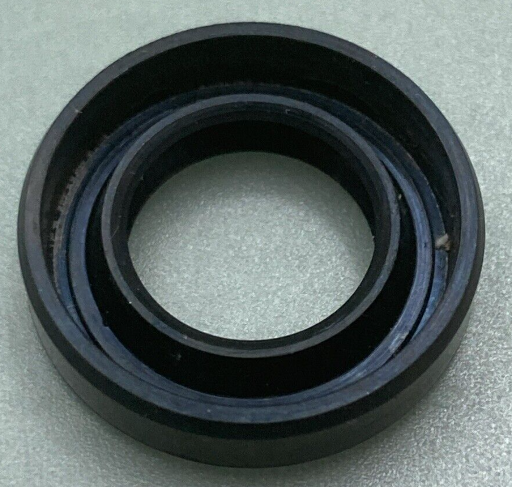 NEW GENUINE YAMAHA 93109-14005 OIL SEAL SDO-TYPE SHIFT SHAFT