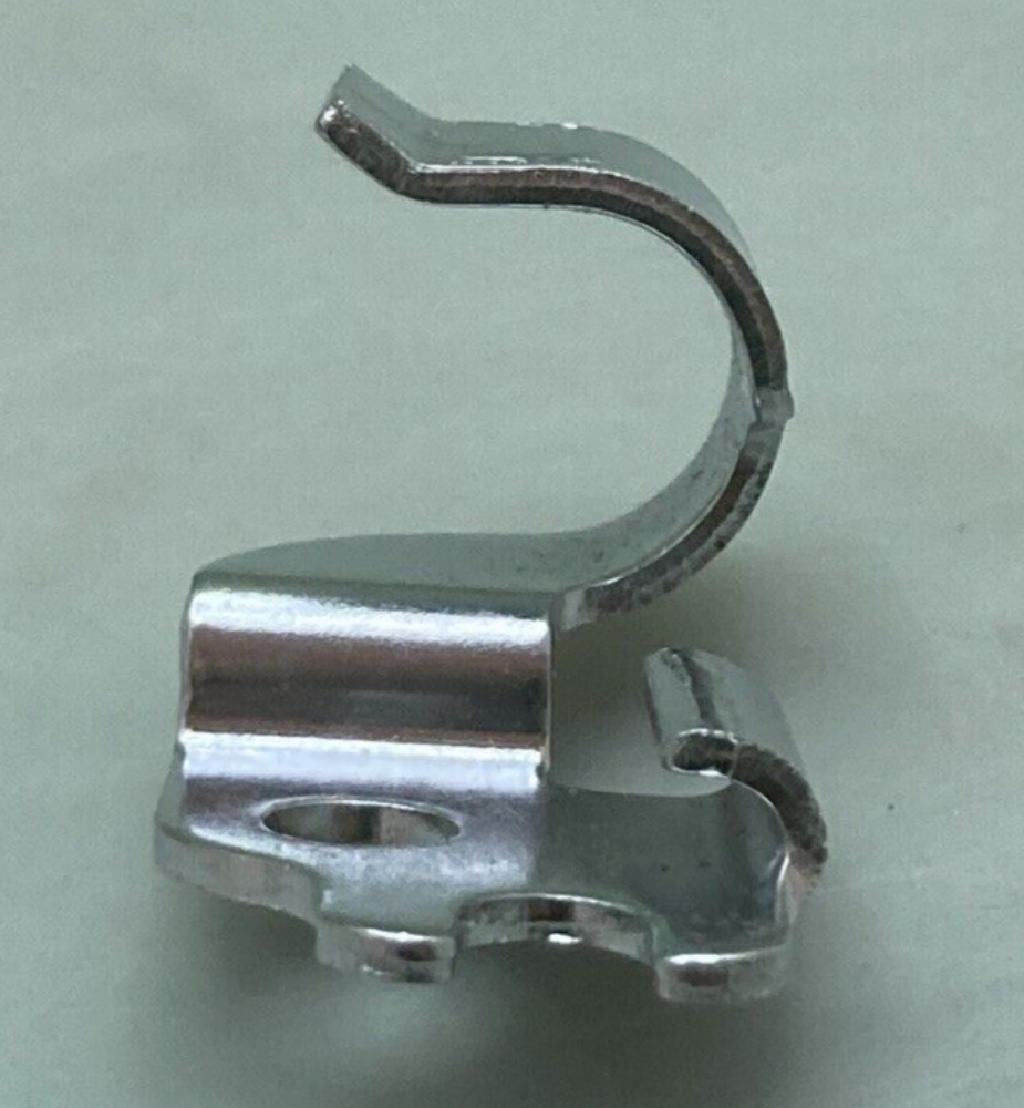 NEW GENUINE YAMAHA 42X-25876-00 HOLDER BRAKE HOSE 2