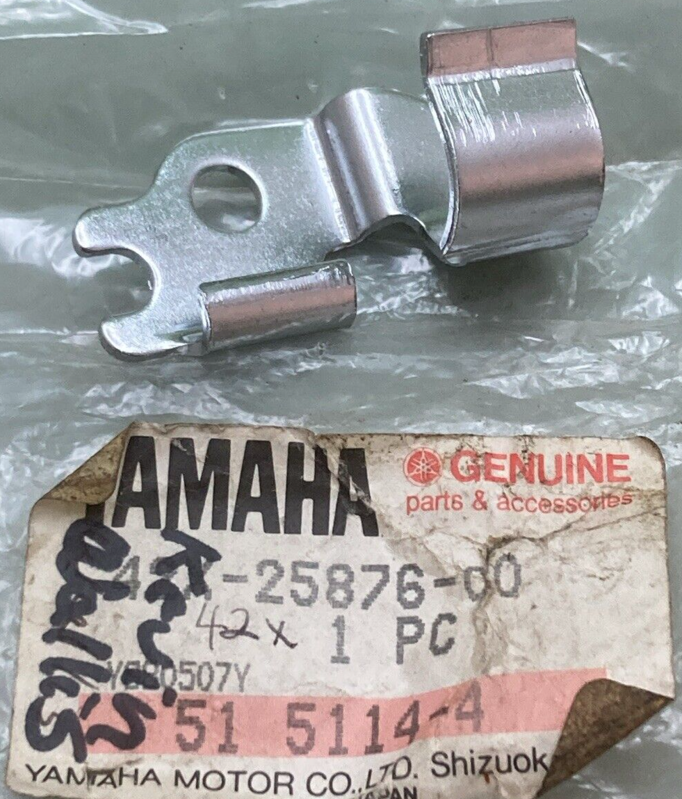 NEW GENUINE YAMAHA 42X-25876-00 HOLDER BRAKE HOSE 2