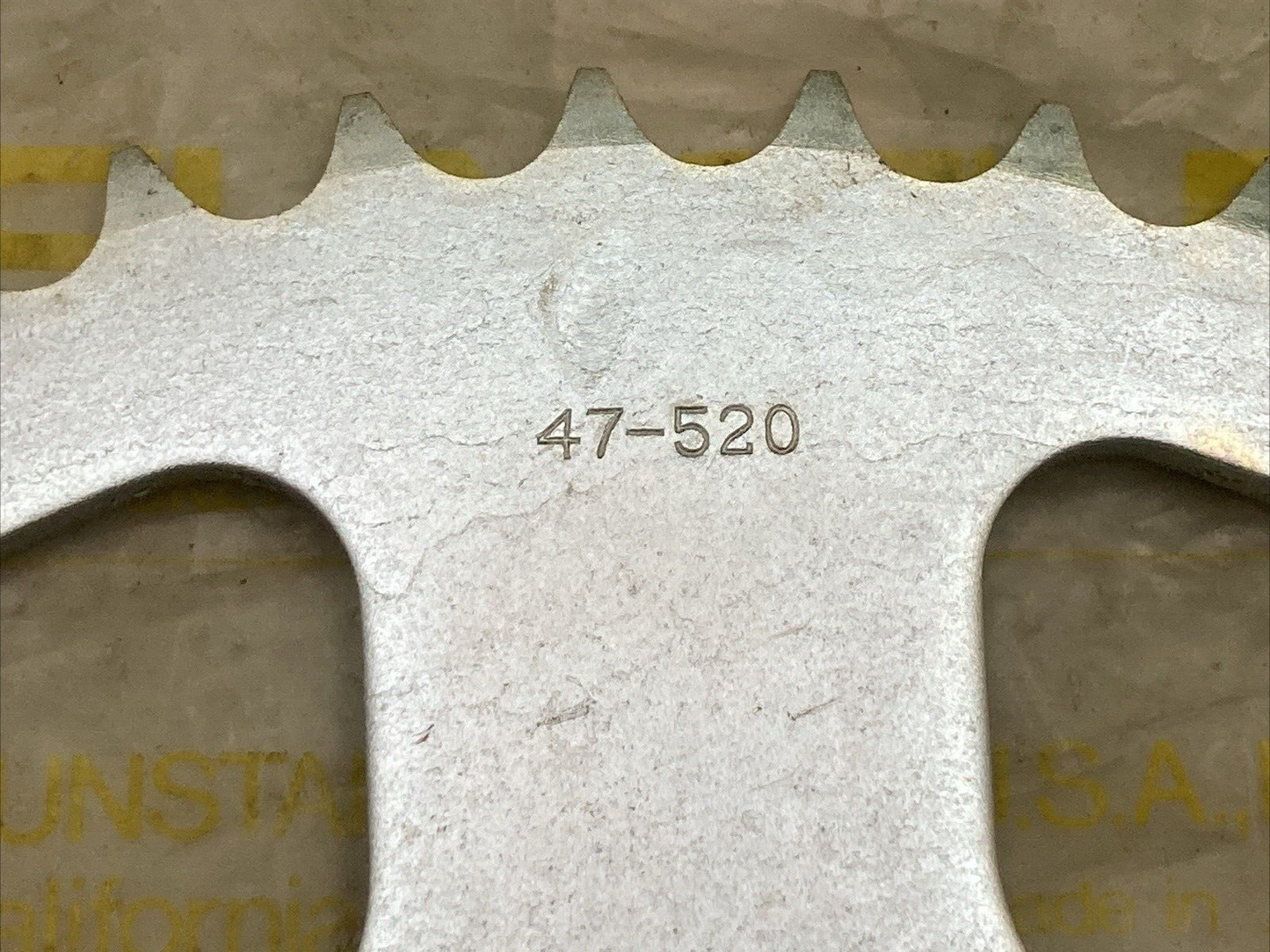 NEW SUNSTAR S-11400R  SPROCKET 47T FITS SUZUKI
