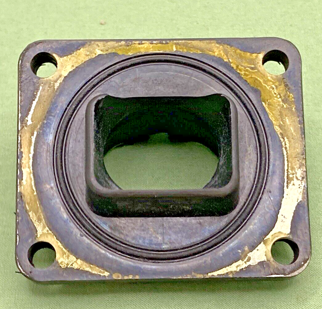 NEW GENUINE YAMAHA 1J4-13565-00 JOINT, CARBURETOR