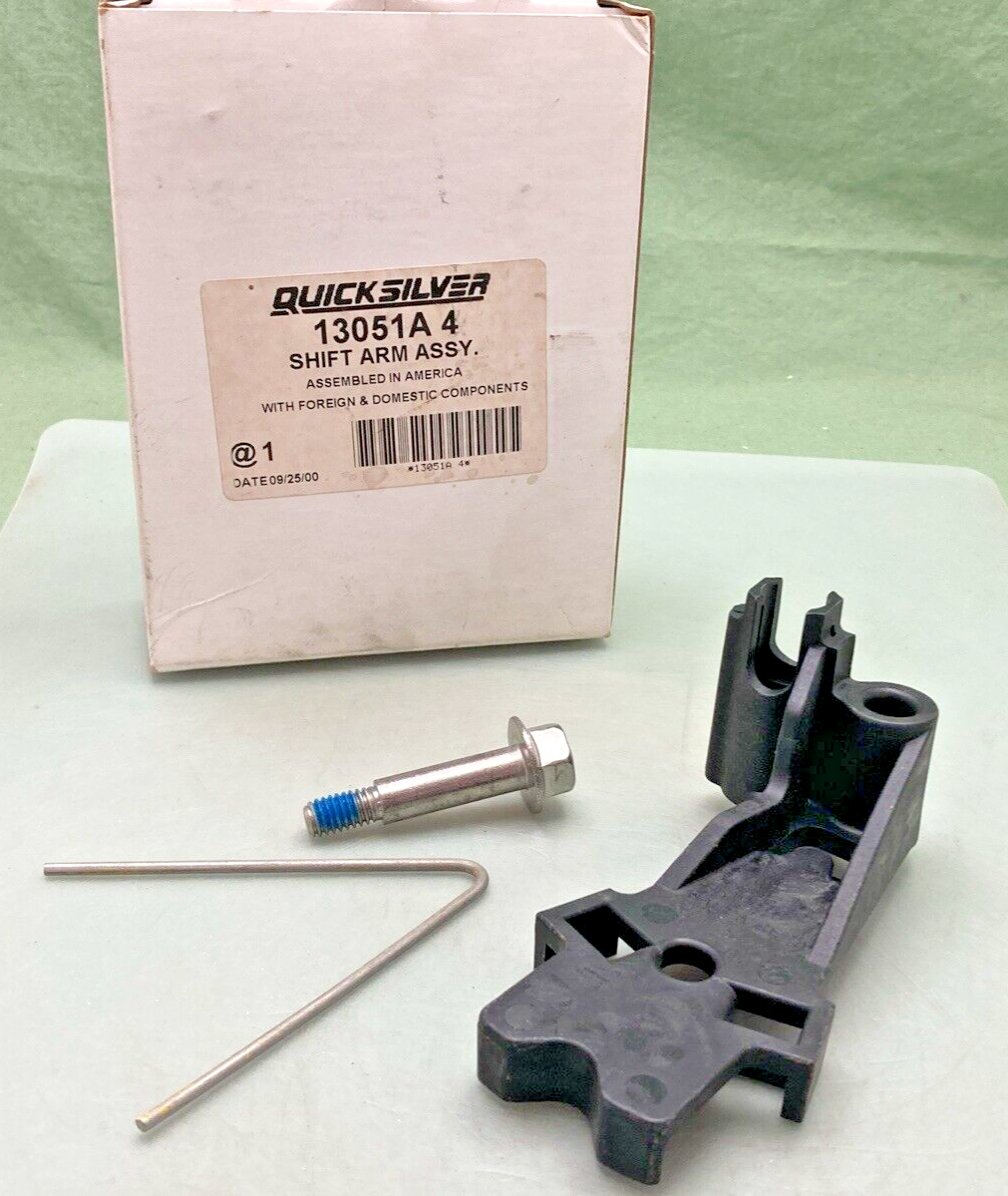 NEW GENUINE MERCURY QUICKSILVER 13051A4 SHIFT ARM ASSY.