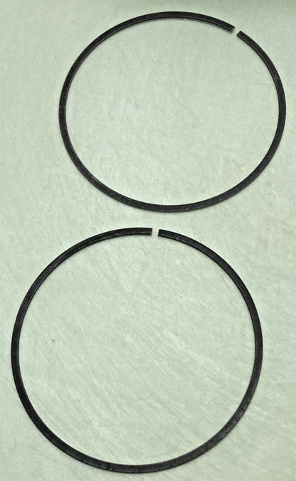 NEW GENUINE MERCURY QUICKSILVER 39-893525A01 PISTON RING SET