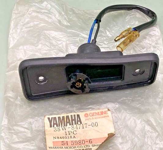 NEW GENUINE YAMAHA 38W-84717-00 TAILLIGHT UNIT ASSEMBLY