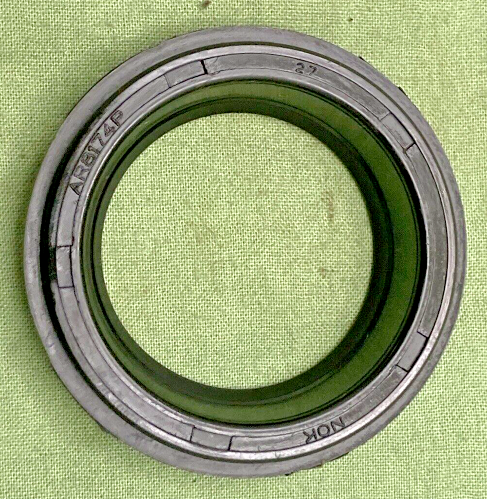 NEW GENUINE YAMAHA 2A6-23144-00 SEAL, DUST