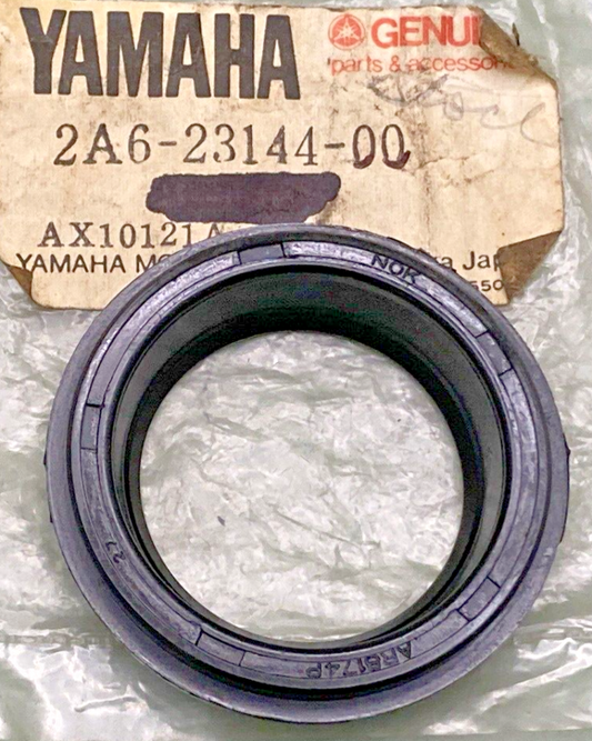 NEW GENUINE YAMAHA 2A6-23144-00 SEAL, DUST