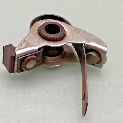 NEW REPLACES SUZUKI 33160-33010 POINT ASSEMBLY, GT380 1972