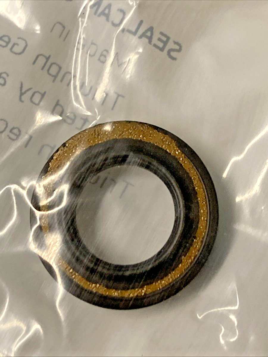 NEW GENUINE TRIUMPH T1260309 Seal, Cam Cover, Screw, Twin Lip