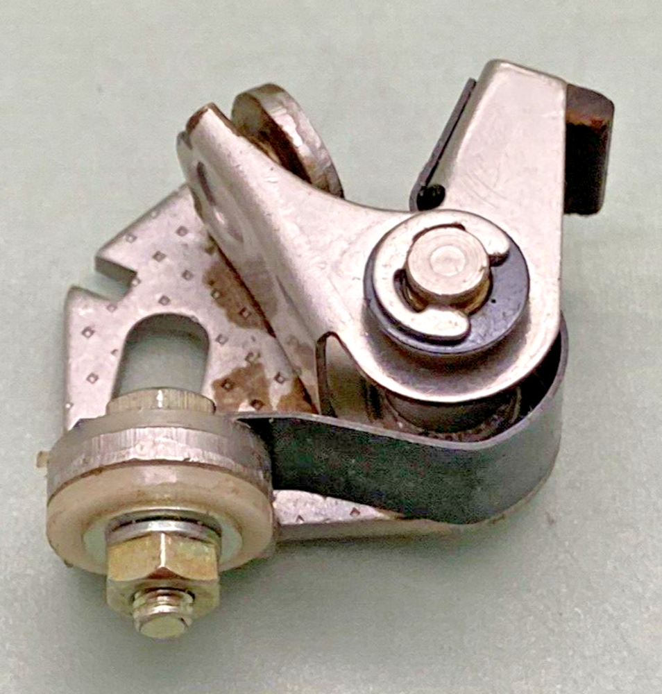 NEW REPLACES CENTURY 25-121 IGNITION CONTACT POINT