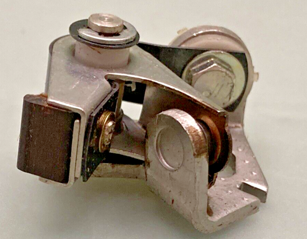 NEW REPLACES CENTURY 25-121 IGNITION CONTACT POINT