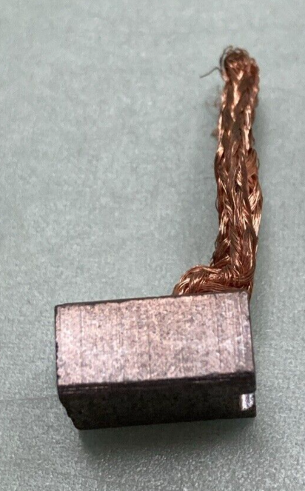 NEW MERICA B-11 BRUSH SET FOR KAWASAKI 21039-1001