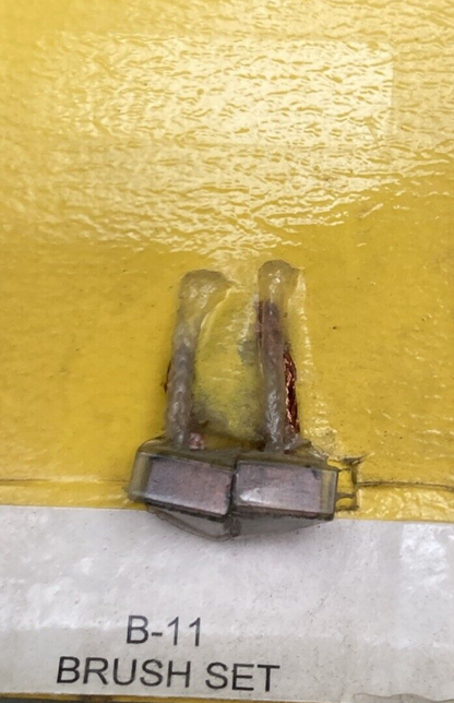 NEW MERICA B-11 BRUSH SET FOR KAWASAKI 21039-1001