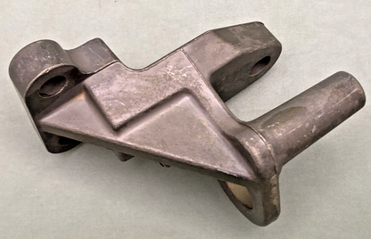 NEW GENUINE MERCURY 857142T BRACKET