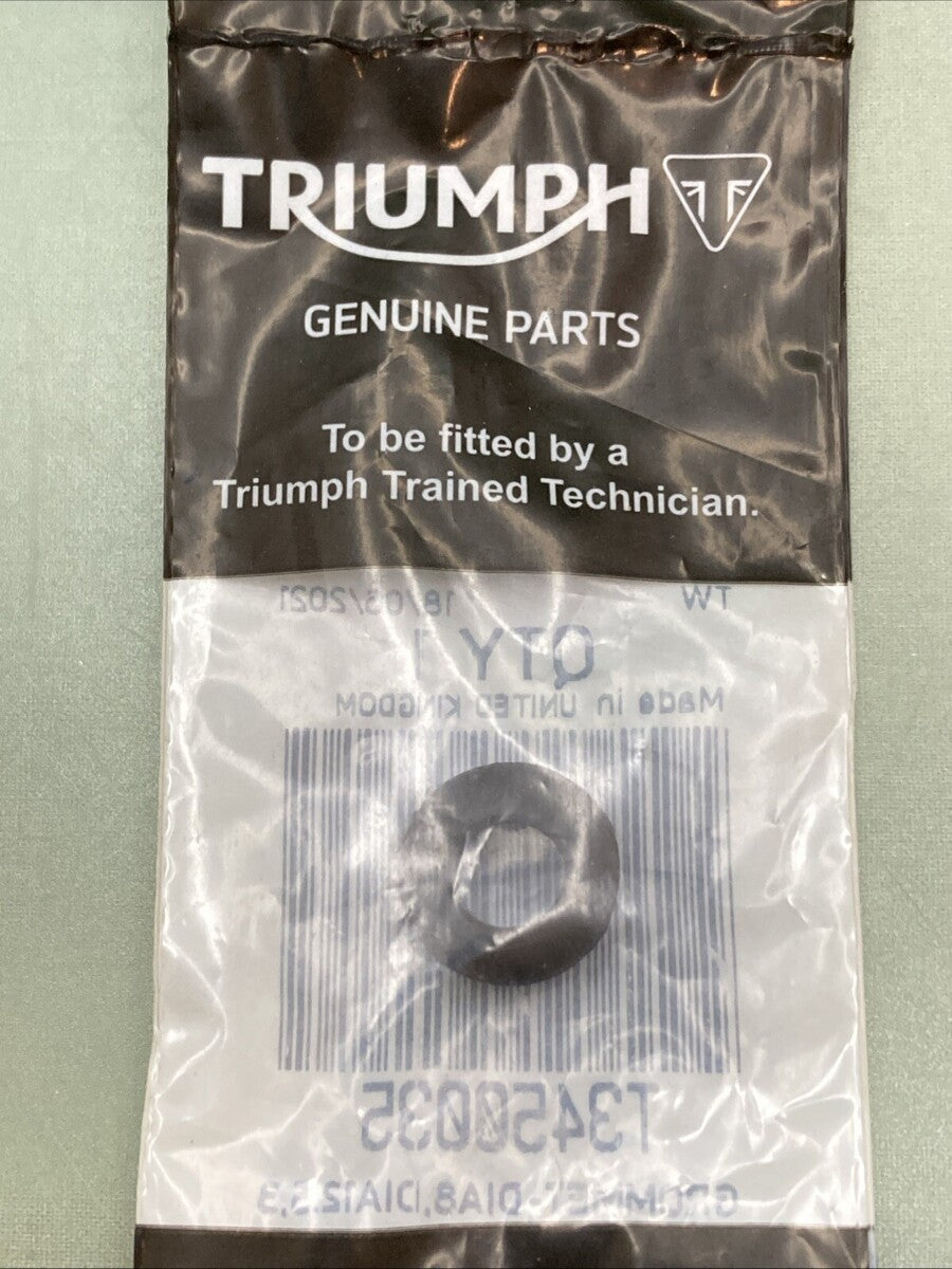 NEW GENUINE TRIUMPH T3450035 Grommet DIA8, DIA12.5, 3 Adventurer