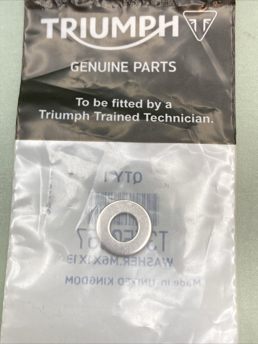 NEW GENUINE TRIUMPH T3550957 WASHER.M6X1X13 Bonneville