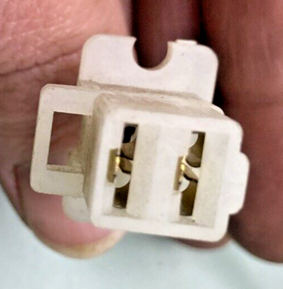 NEW GENUINE YAMAHA 1L9-82310-51 IGNITION COIL ASSEMBLY