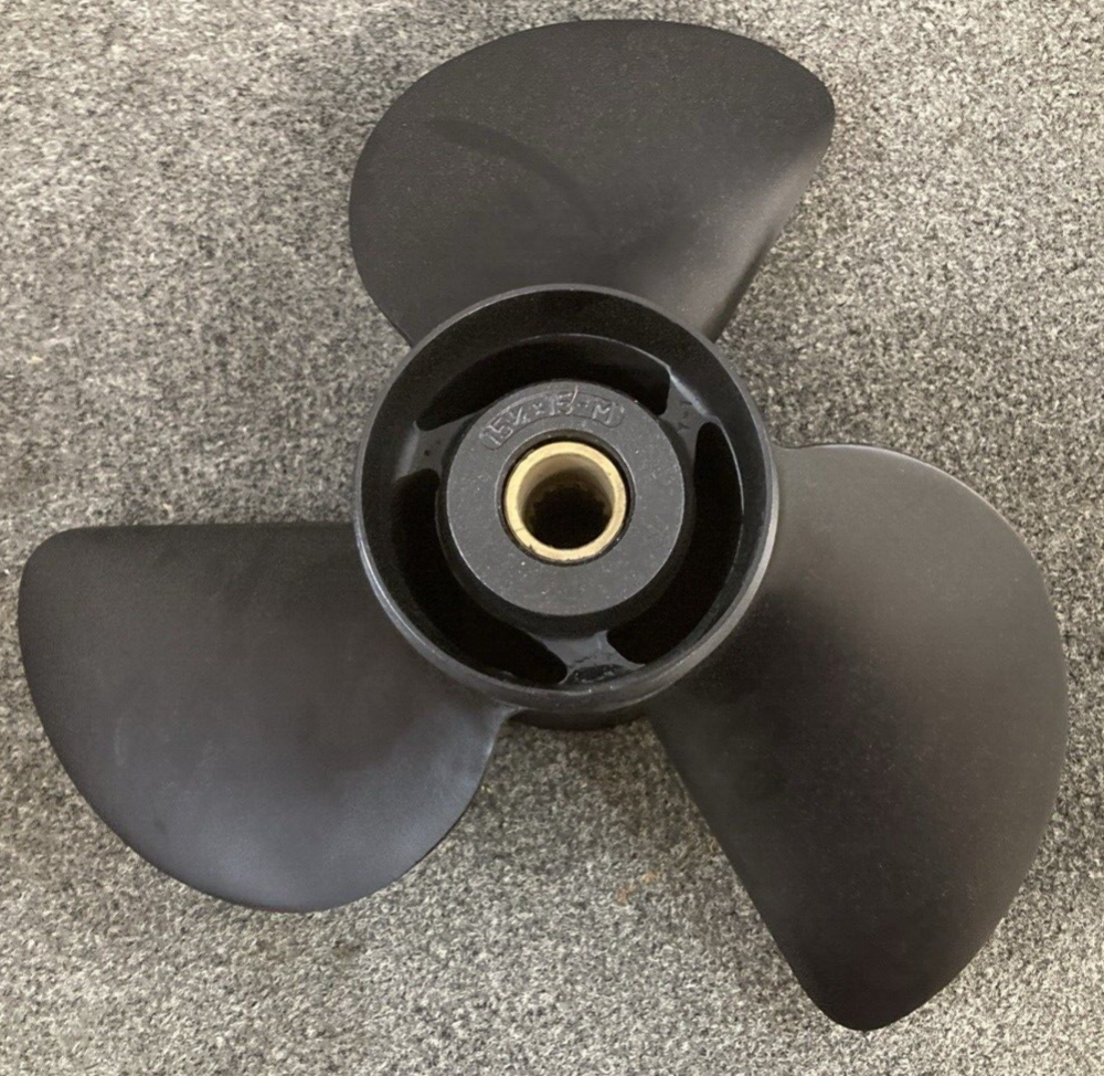 NEW GENUINE YAMAHA 6G5-45941-00 PROPELLER 3 BLADE RH 15.25"D 15" PITCH ALUMINUM
