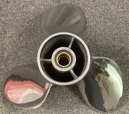 NEW GENUINE YAMAHA 6N7-45978-00 PROPELLER 3-BLADE RH 13-1/8"D 20" PITCH SS