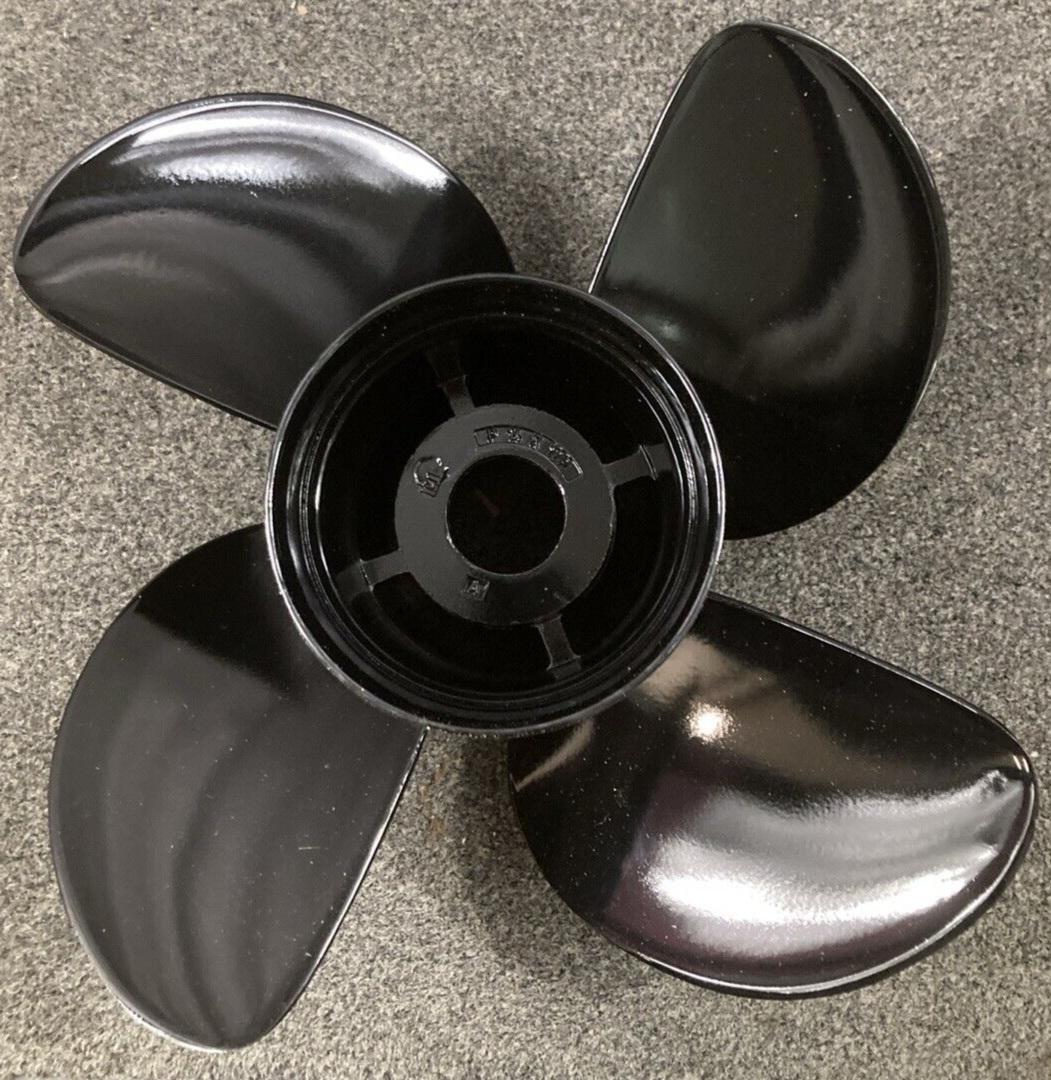 NEW GENUINE MERCURY 48-8M0084494 PROPELLER SPITFIRE 4-BLADE RH 14"D 17" PITCH