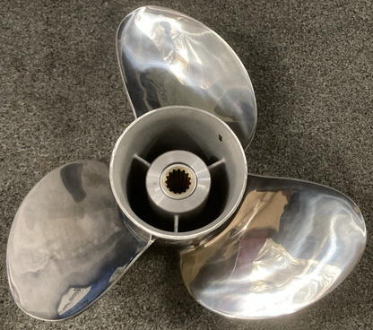 NEW GENUINE SOLAS 1531-145-15 PROPELLER NEW SATURN 3 BLADE 14.5"D 15" PITCH SS