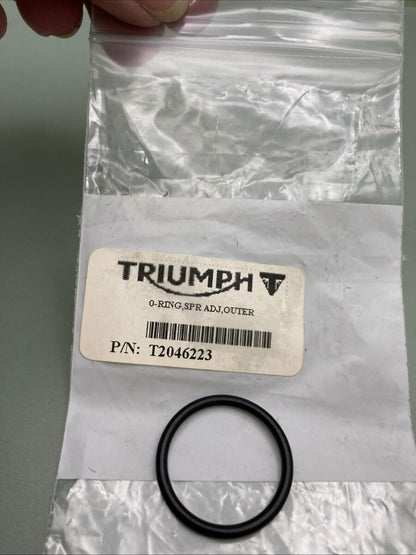 NEW GENUINE TRIUMPH T2046223 0-RING, Spr Adj, Outer