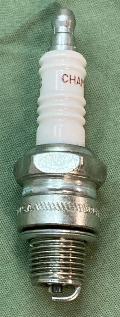 QTY 4 NEW GENUINE CHAMPION QL86C SPARK PLUG 933 COPPER PLUS